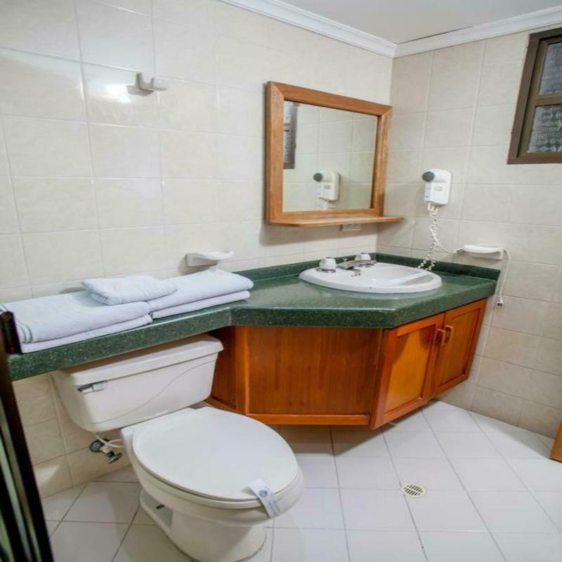 מדיין Hotel Florida Inn מראה חיצוני תמונה